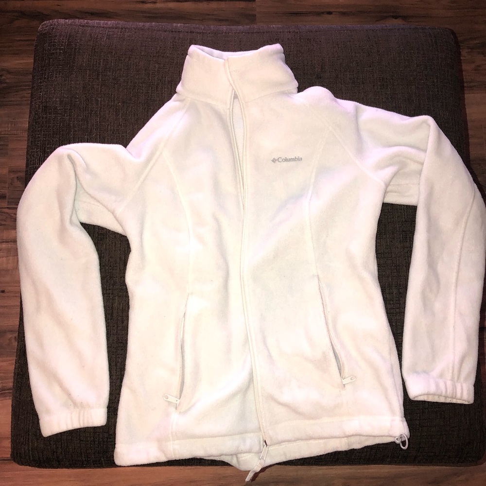 Columbia full zip sweatshirt!